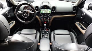 MINI COUNTRYMAN COOPER D 2018