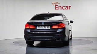 BMW 5-SERIES G30 2020
