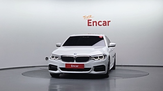 BMW 5-SERIES G30 2019