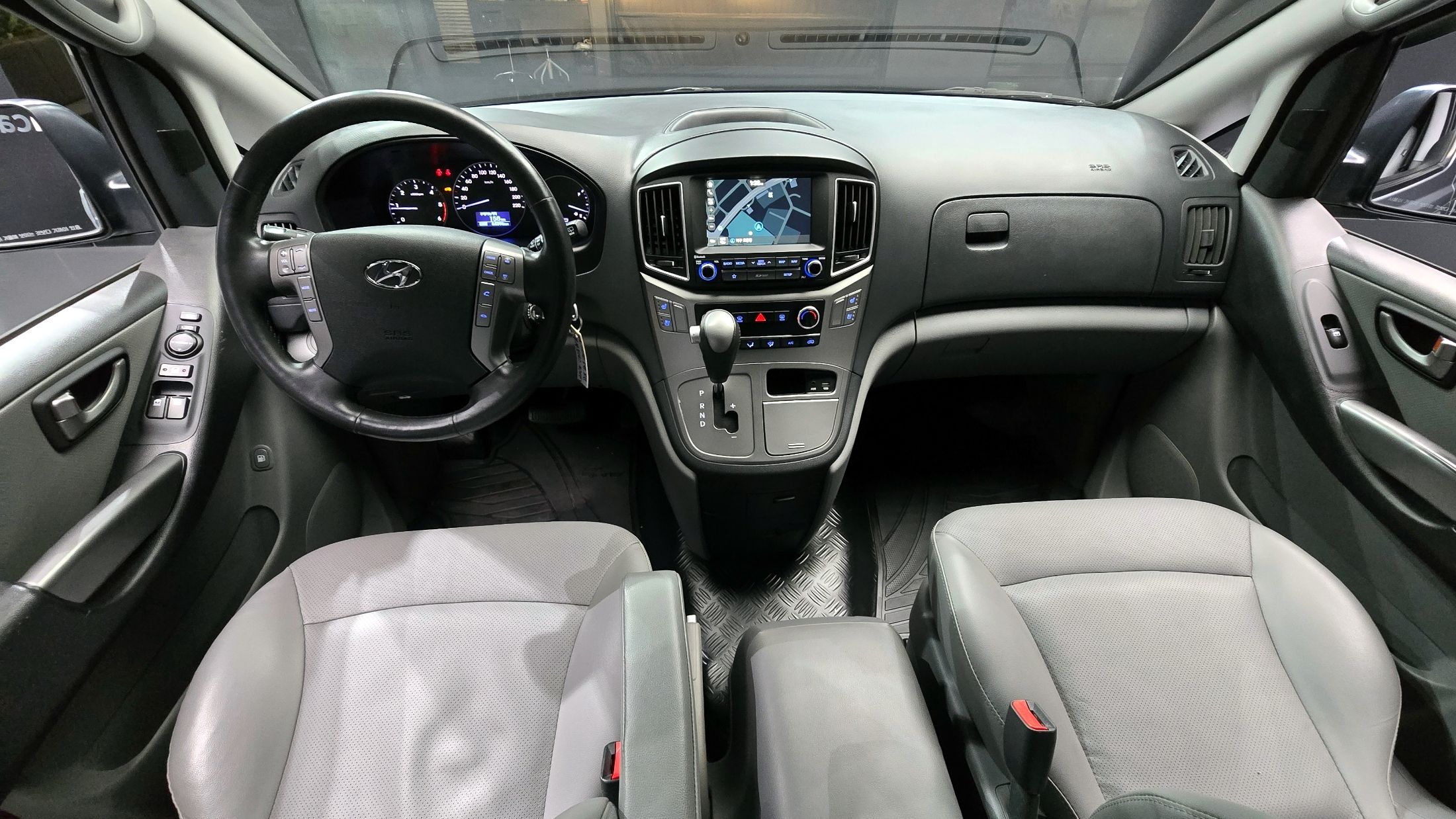 HYUNDAI STAREX GRAND 2019