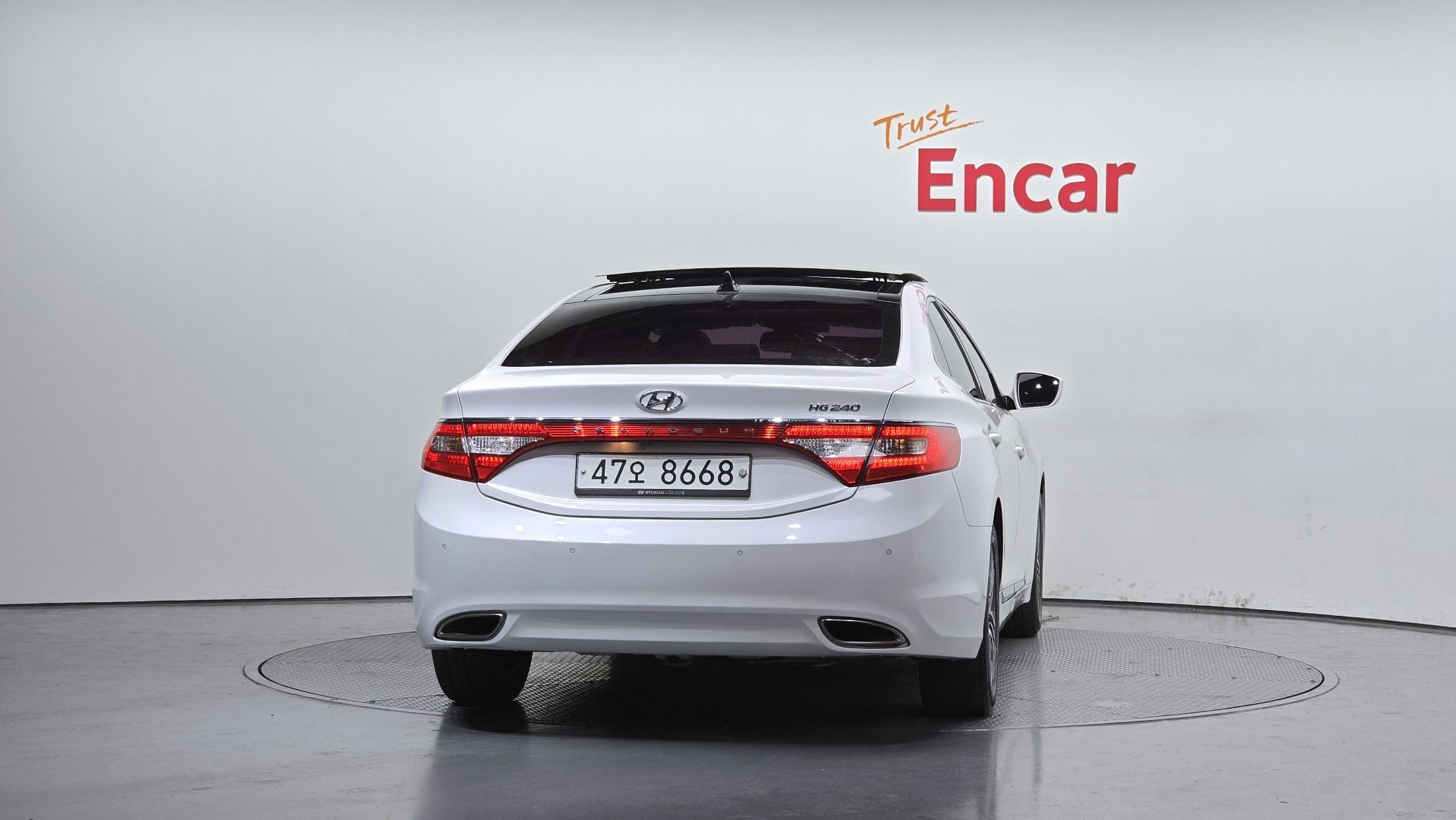 HYUNDAI GRANDEUR HG 2014