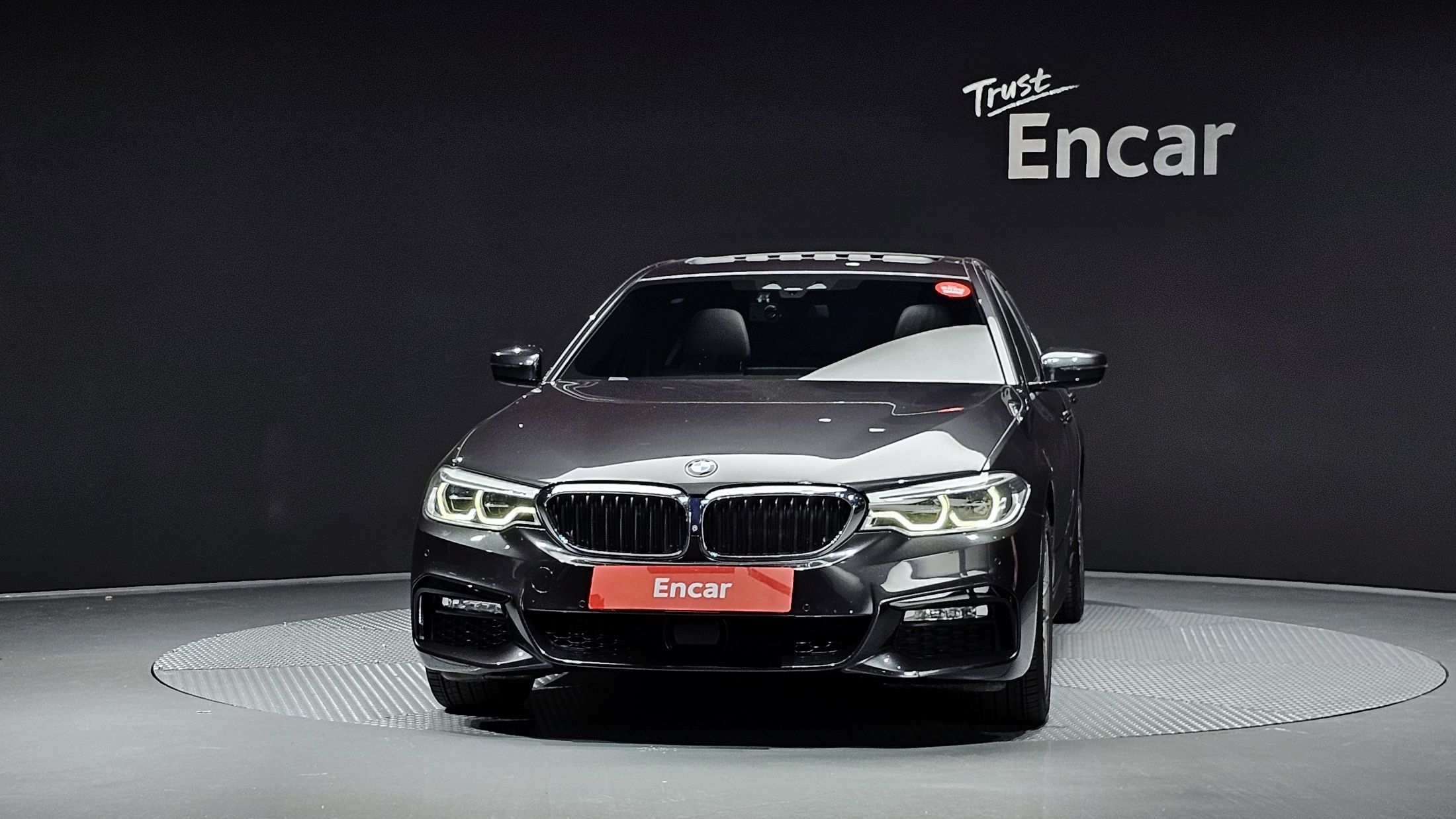 BMW 5-SERIES G30 2018