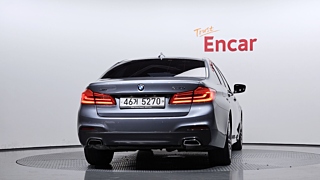 BMW 5-SERIES G30 2017