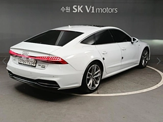 AUDI A7 4K 2020
