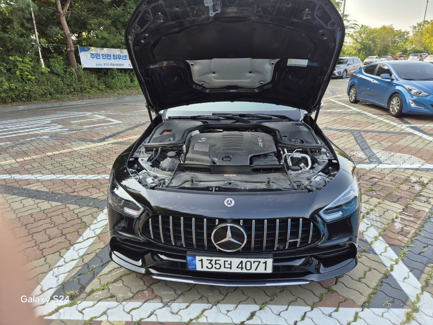 MERCEDES BENZ AMG GT 2022