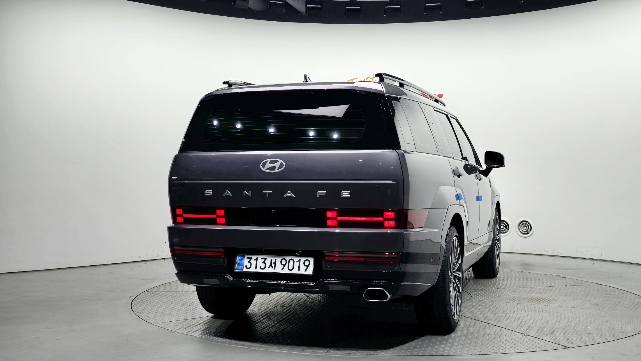 HYUNDAI SANTAFE MX5 2023