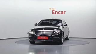 MERCEDES BENZ E-CLASS W213 2017