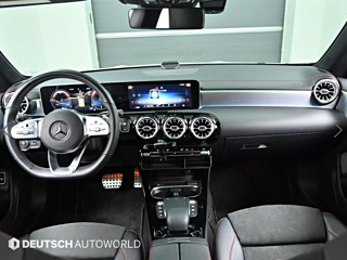 MERCEDES BENZ CLA-CLASS C118 2020