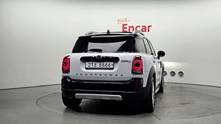 MINI COUNTRYMAN COOPER D 2018