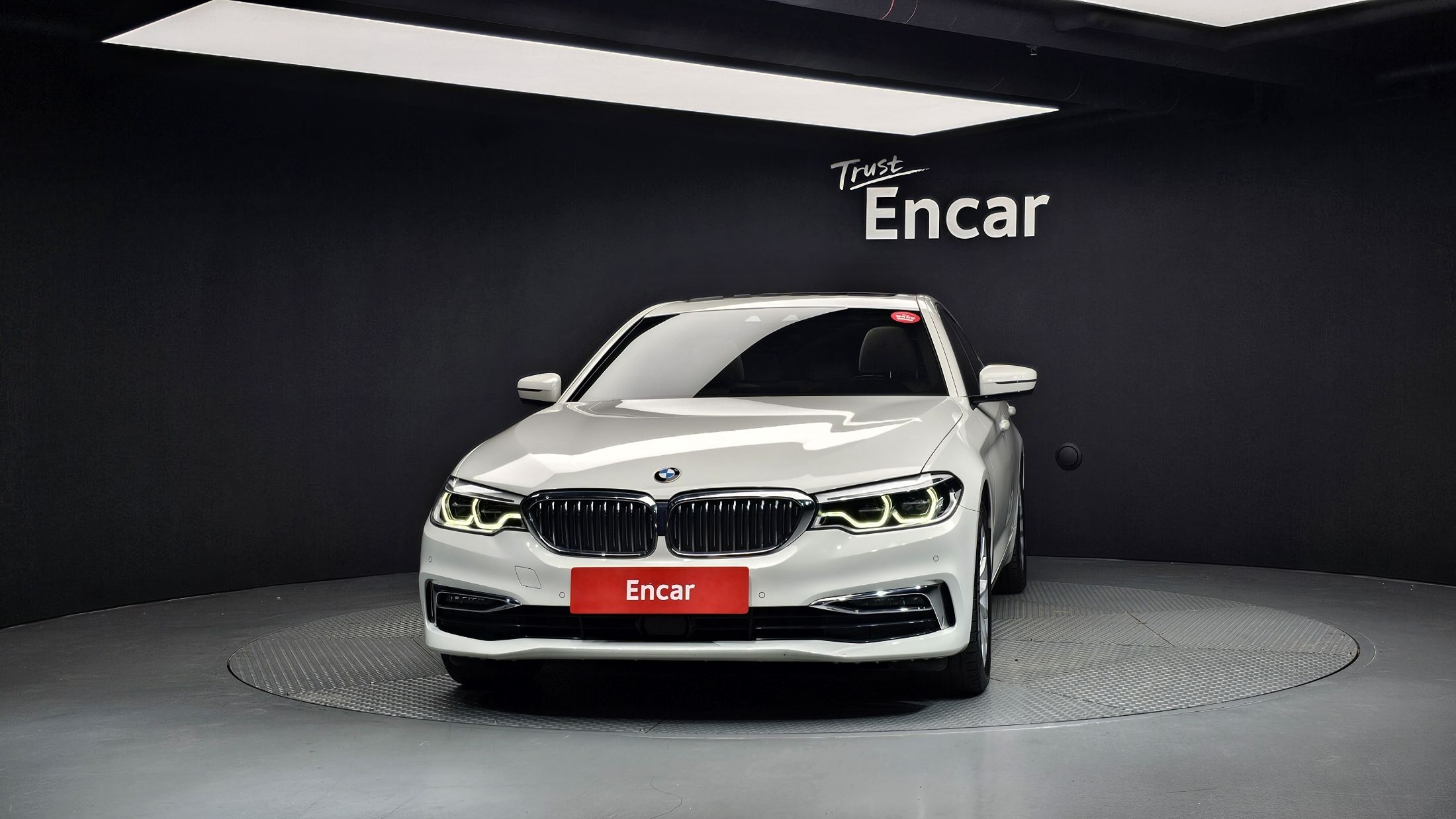 BMW 5-SERIES G30 2020