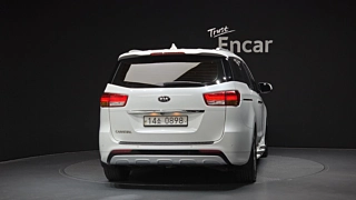 KIA CARNIVAL 2016