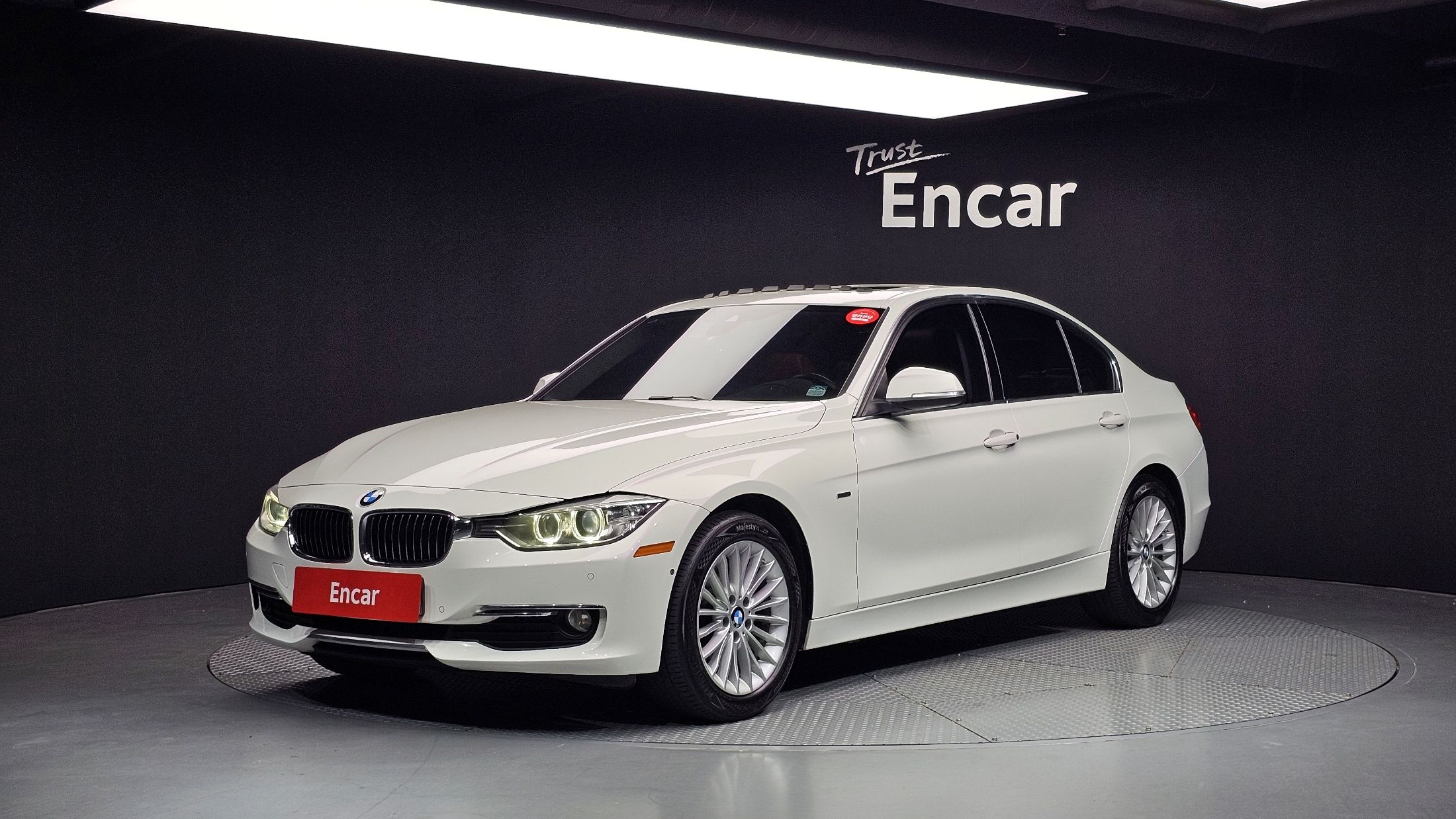 Аукционный лист BMW 3-SERIES F30 2015