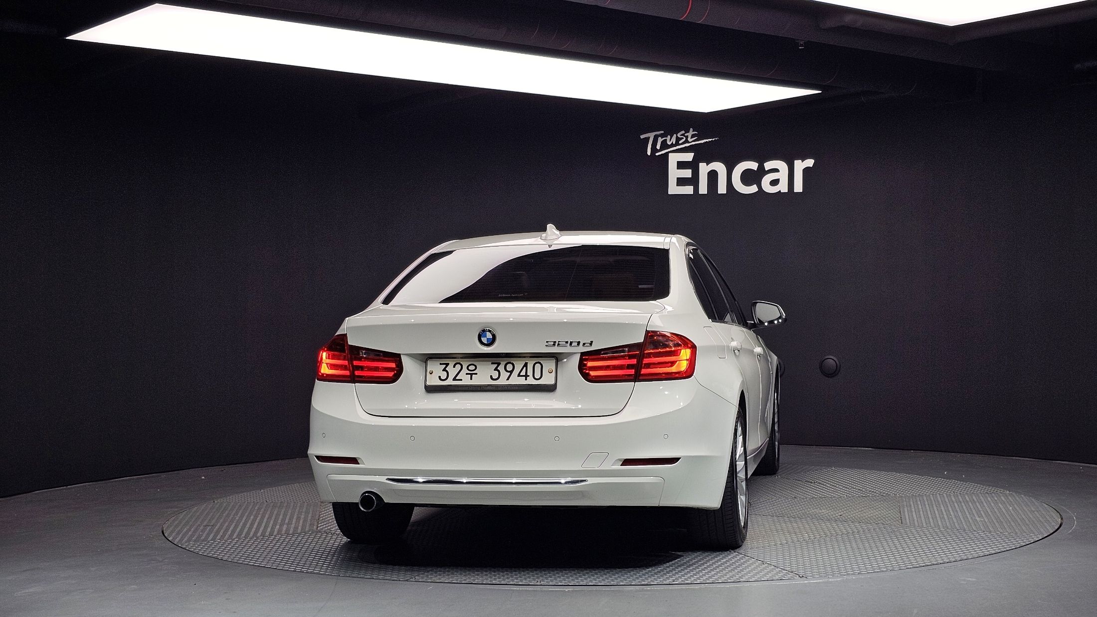 BMW 3-SERIES F30 2015