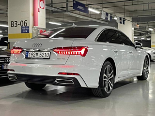 AUDI A6 C8 2023