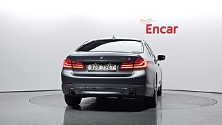 BMW 5-SERIES G30 2018