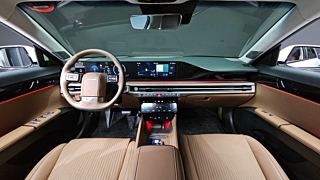 HYUNDAI GRANDEUR HYBRID GN7 2023