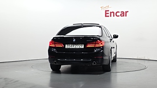 BMW 5-SERIES G30 2020