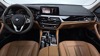 BMW 5-SERIES G30 2020