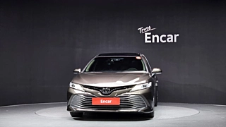 TOYOTA CAMRY XV70 2018