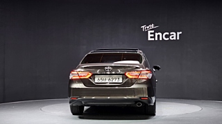 TOYOTA CAMRY XV70 2018