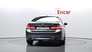 BMW 5-SERIES G30 2018