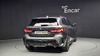 BMW 1-SERIES F40 2020