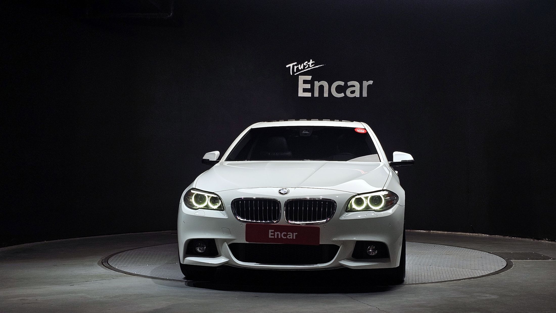 BMW 5-SERIES F10 2016