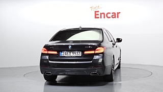 BMW 5-SERIES G30 2023