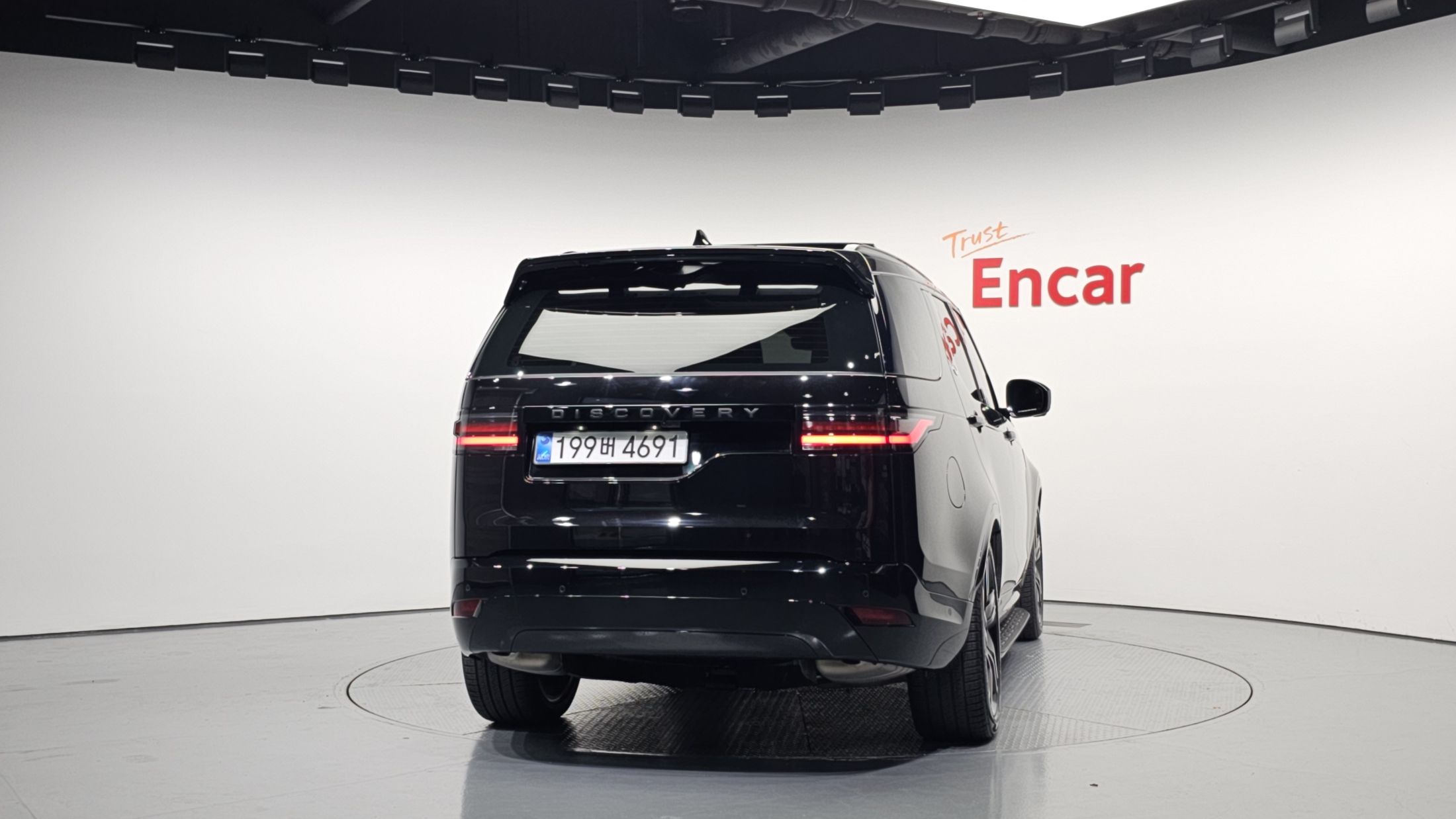 LAND ROVER DISCOVERY 5 2025