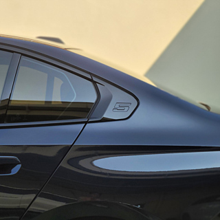 BMW 5-SERIES G60 2023