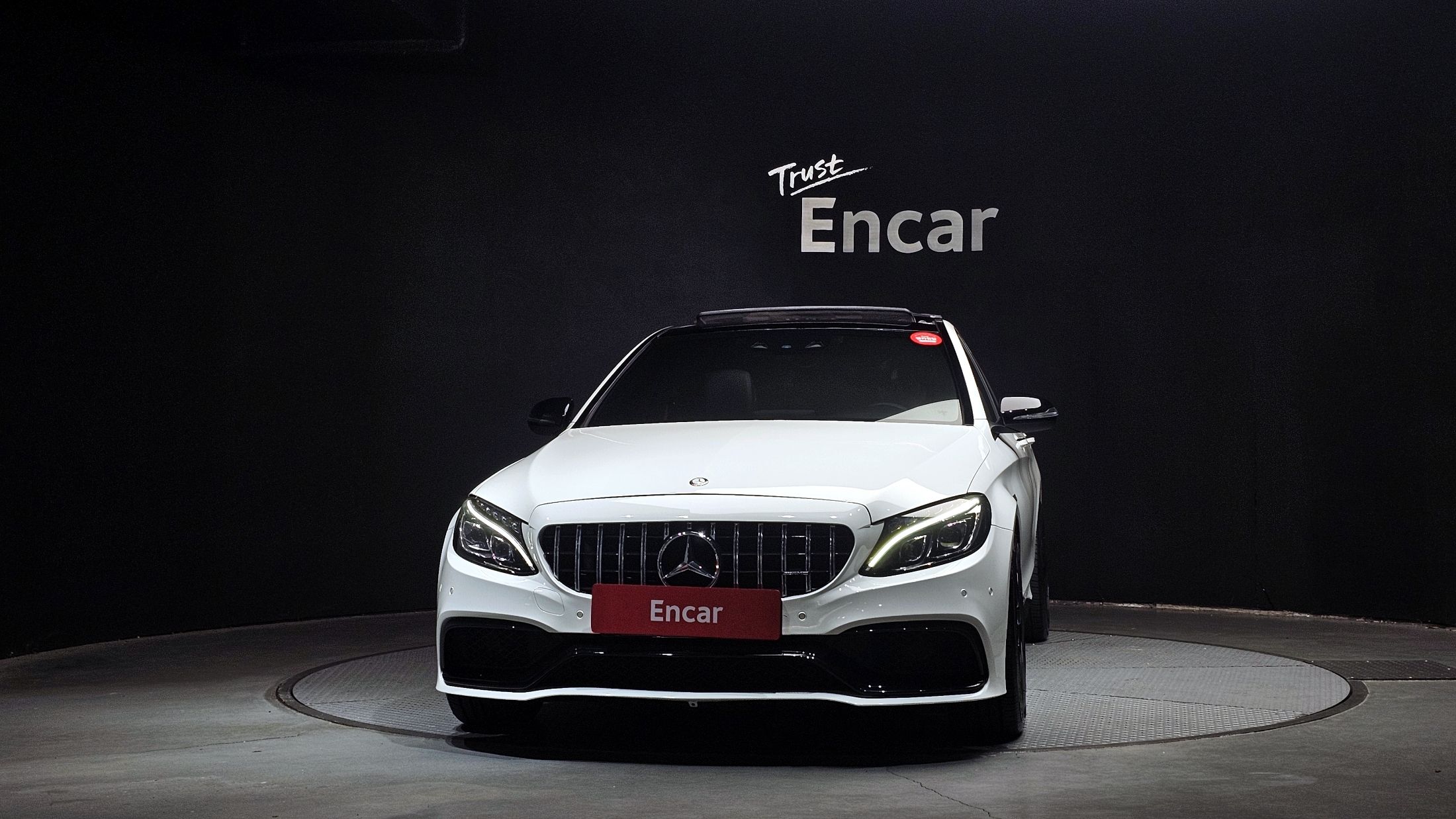 MERCEDES BENZ C-CLASS W205 2016