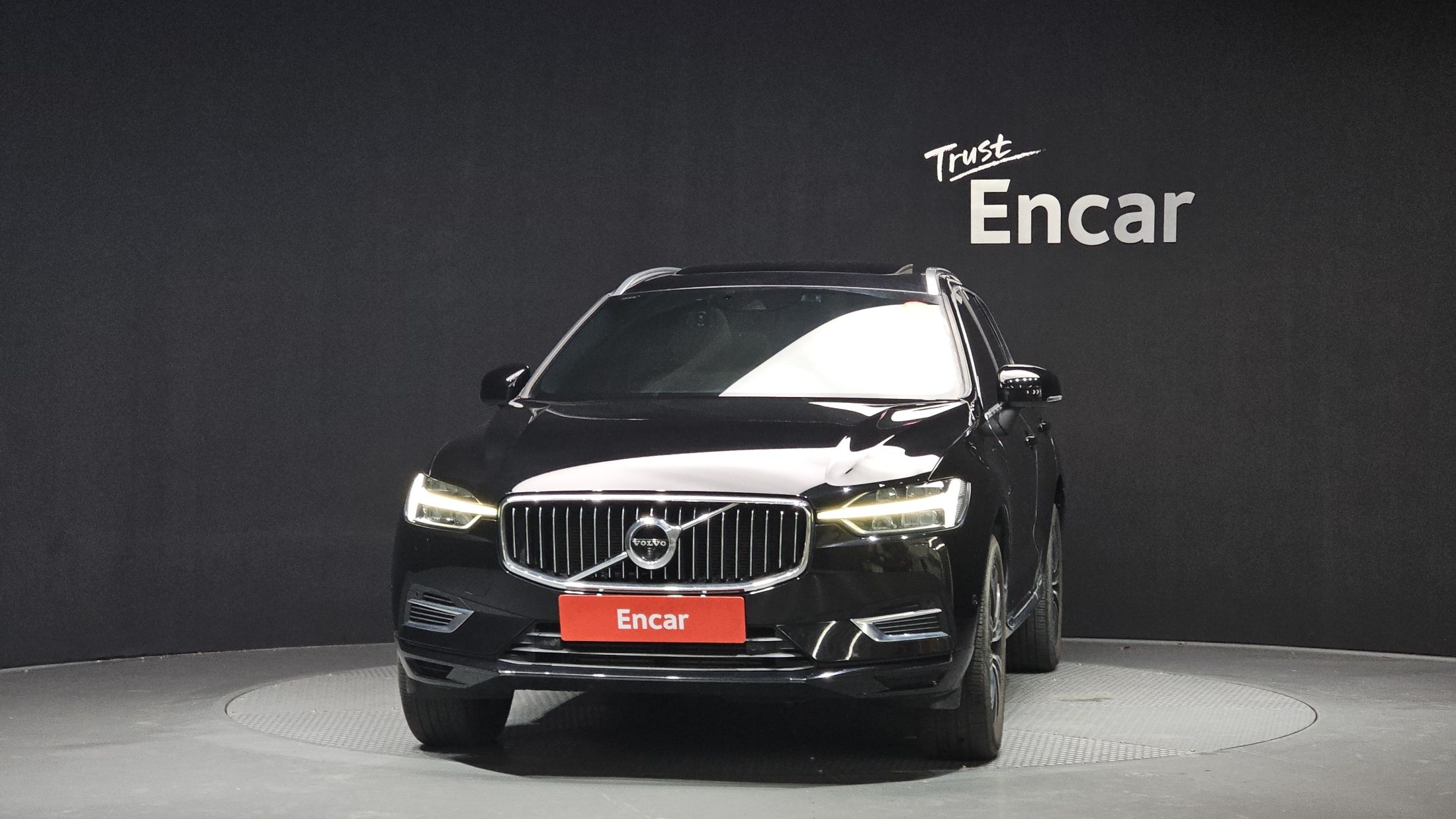 VOLVO XC60 2019