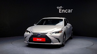 LEXUS ES300H 2018