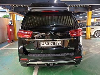 KIA CARNIVAL 2018