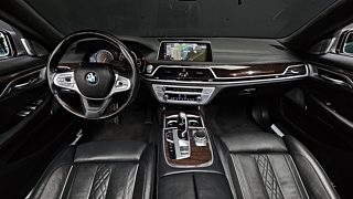 BMW 7-SERIES G11 2017