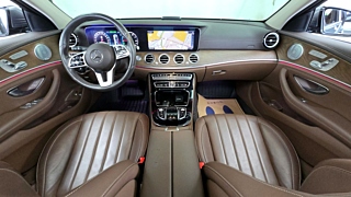 MERCEDES BENZ E-CLASS W213 2019