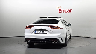 KIA STINGER 2020