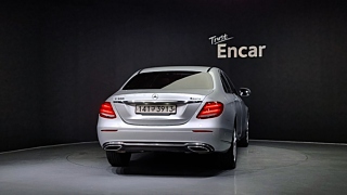 MERCEDES BENZ E-CLASS W213 2020