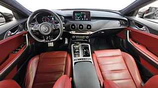 KIA STINGER  3.3 Turbo 2WD 2018