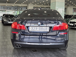 BMW 5-SERIES F10 2016