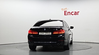BMW 5-SERIES G30 2018