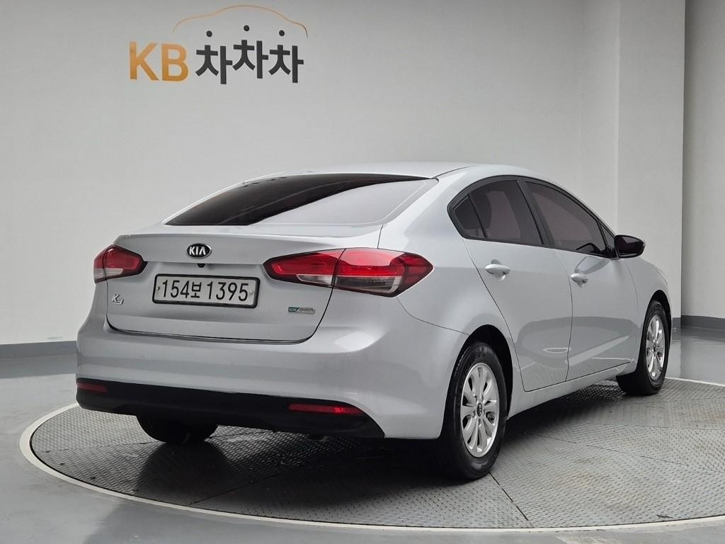 KIA K3 2016