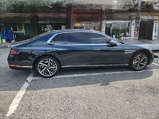 GENESIS G90 RS4 2022