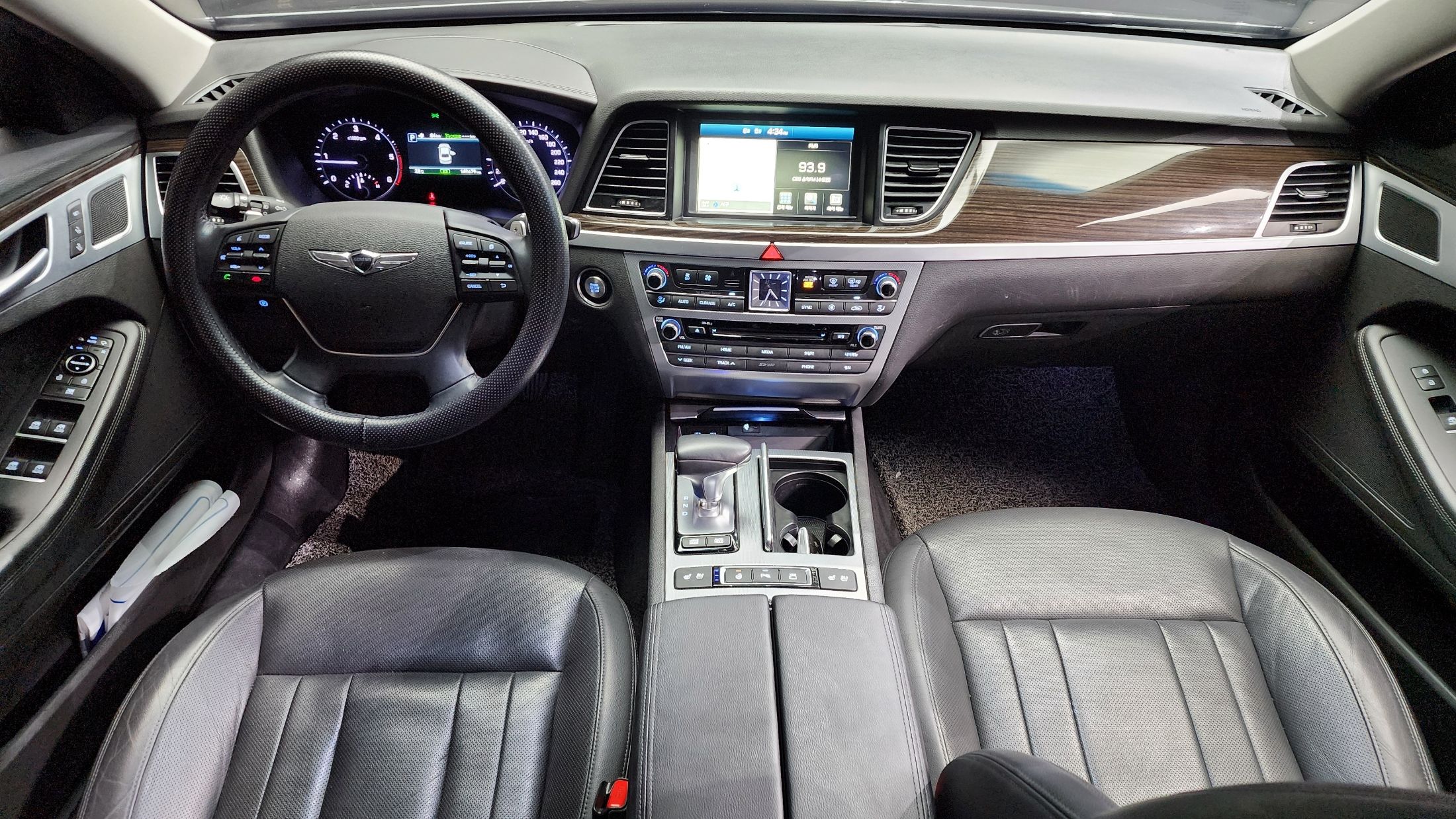 GENESIS G80 2018
