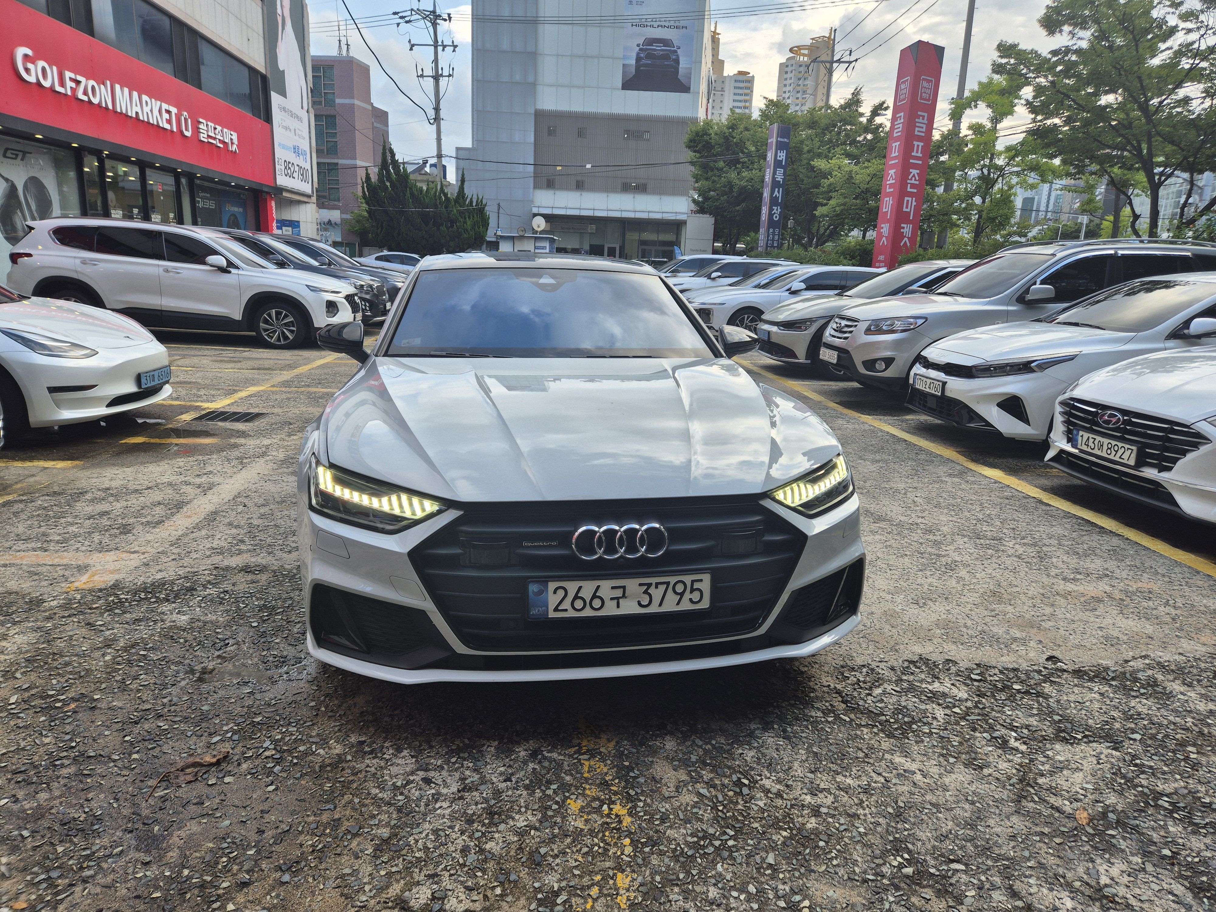 AUDI A7 4K 2022
