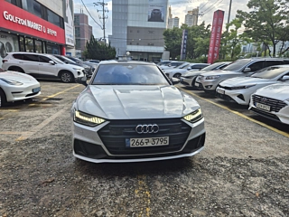 AUDI A7 4K 2022