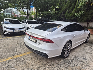AUDI A7 4K 2022