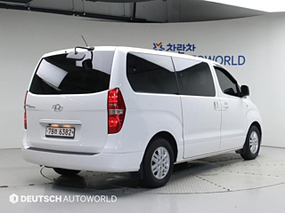 HYUNDAI STAREX GRAND 2017