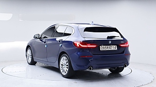 BMW 1-SERIES F40 2020