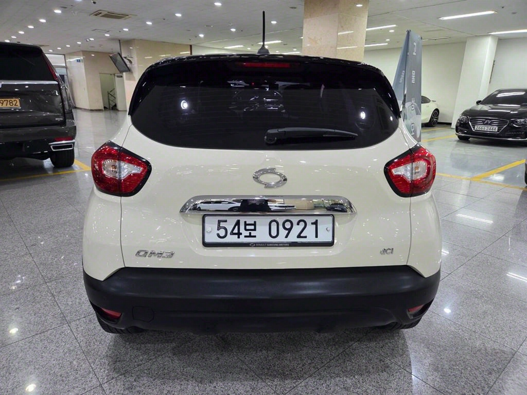 SAMSUNG QM3 2016